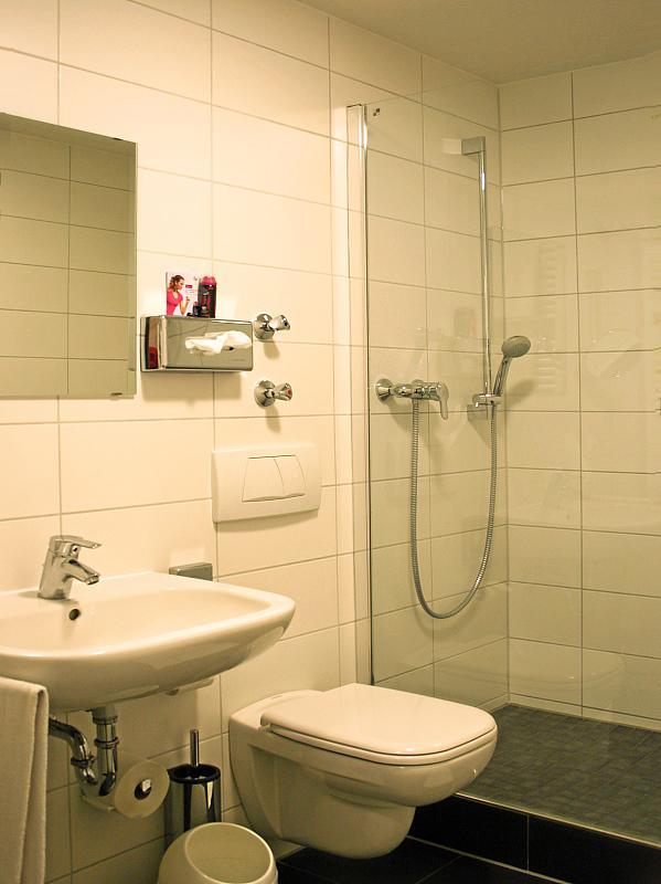 Sport Und Tagungshotel เคนซิงเงน ภายนอก รูปภาพ